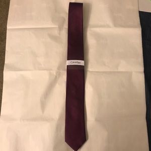 Calvin Klein Slim Necktie
